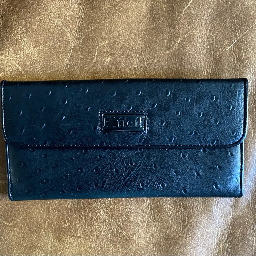 LA TOUR EIFFEL 1887 Goose Leather Embossed Black Bifold Wallet Checkbook